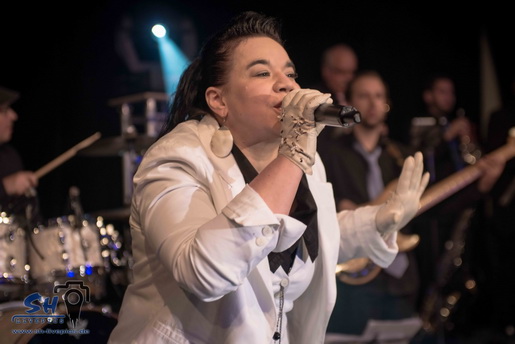 EddieS Music Lounge – Live Musik mit ERSTE WAHL